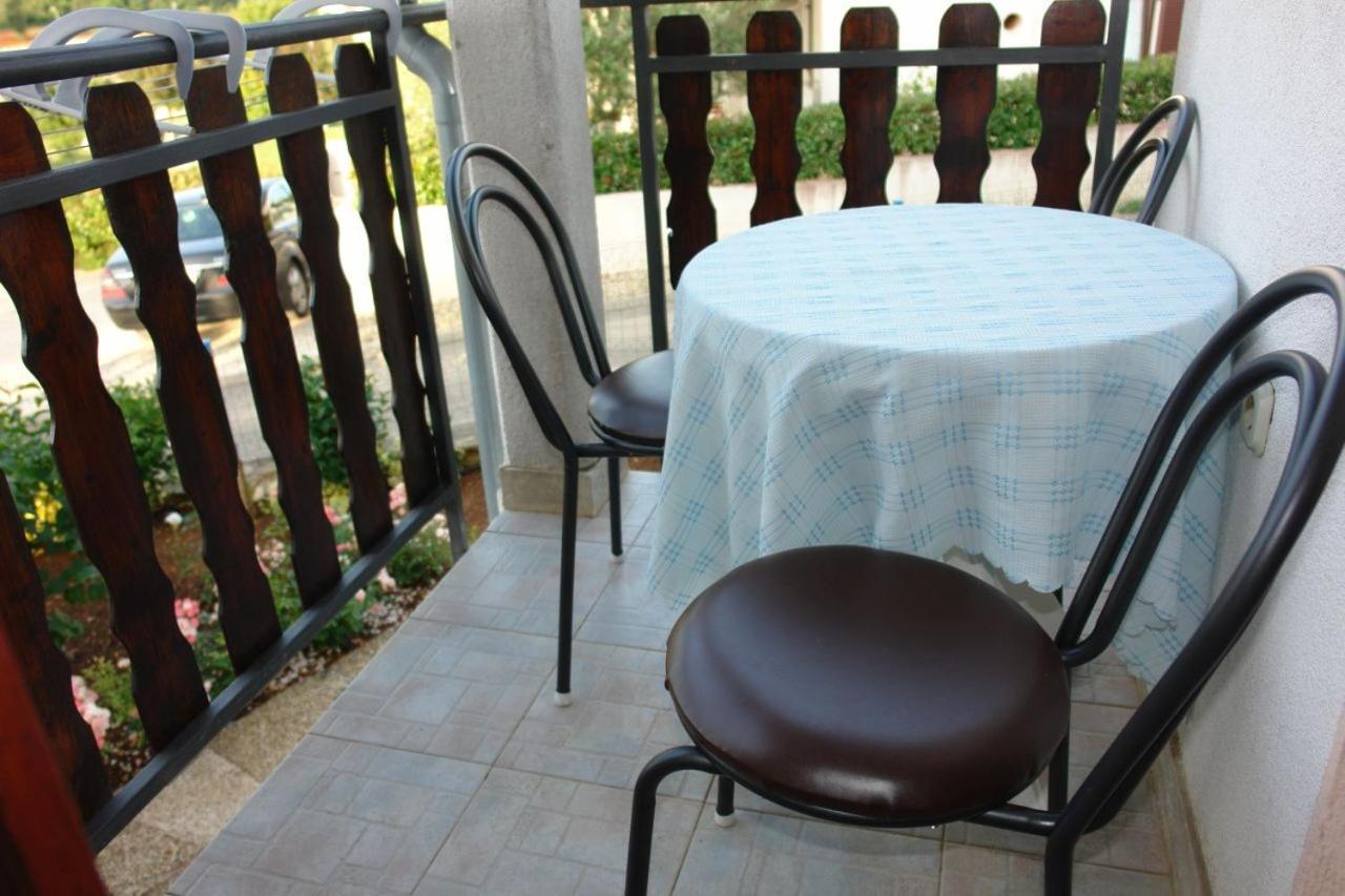 Apartmani Milokanovic Funtana Dış mekan fotoğraf
