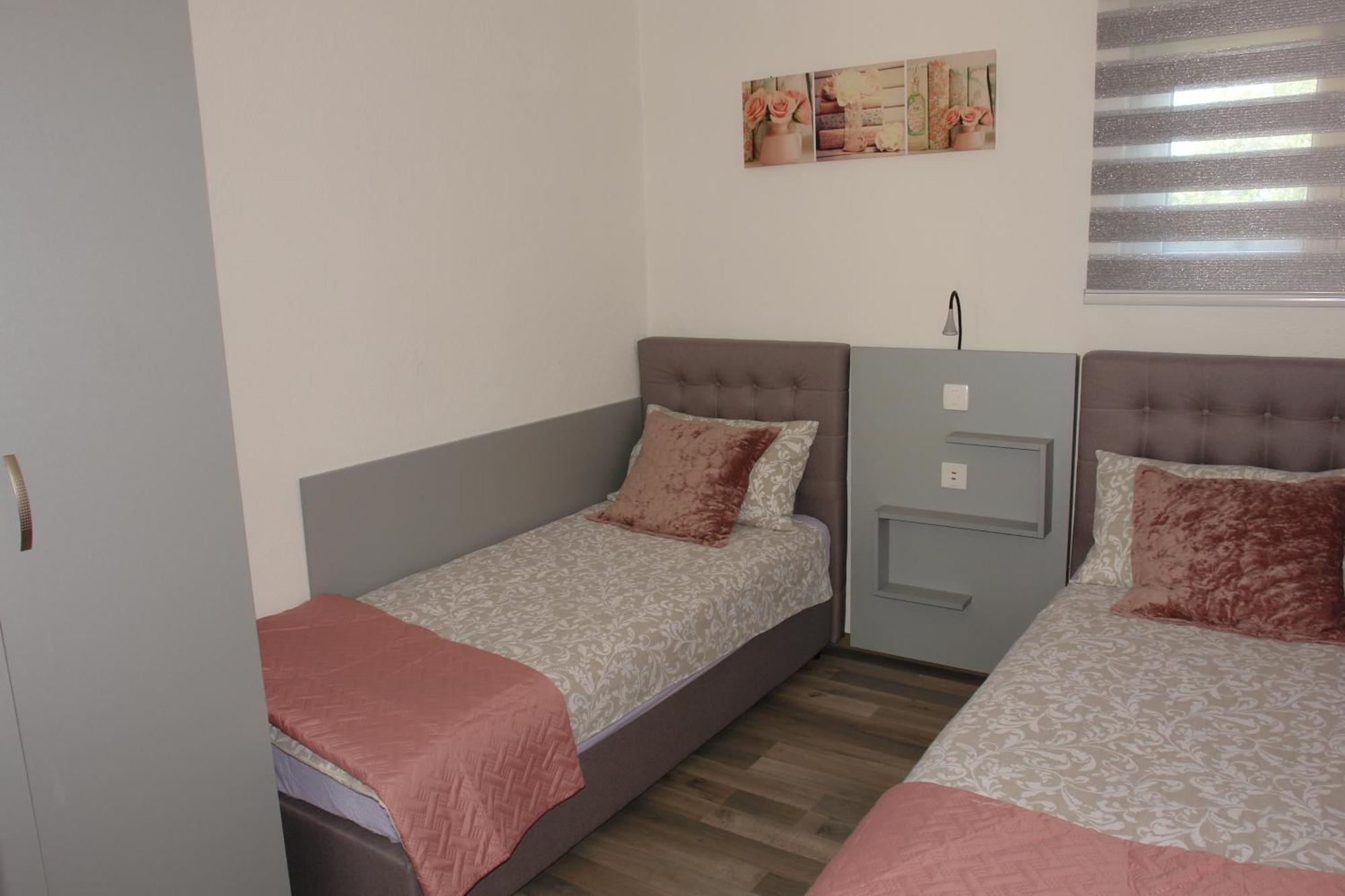 Apartmani Milokanovic Funtana Dış mekan fotoğraf